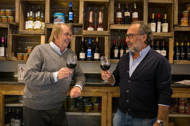Gonzalo Ramírez y Luis Higueras: «Hoy hay que ofrecer sobre todo servicio»