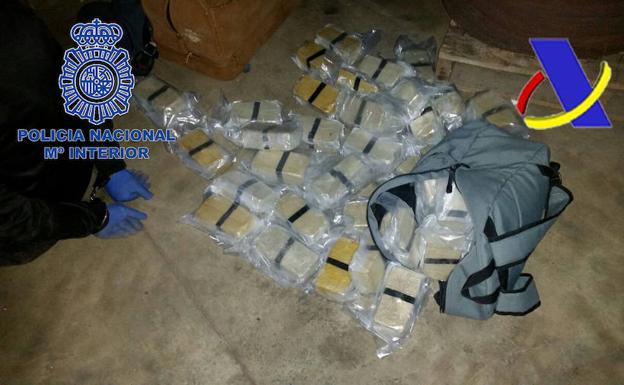 Imagen de parte de la droga incautada.