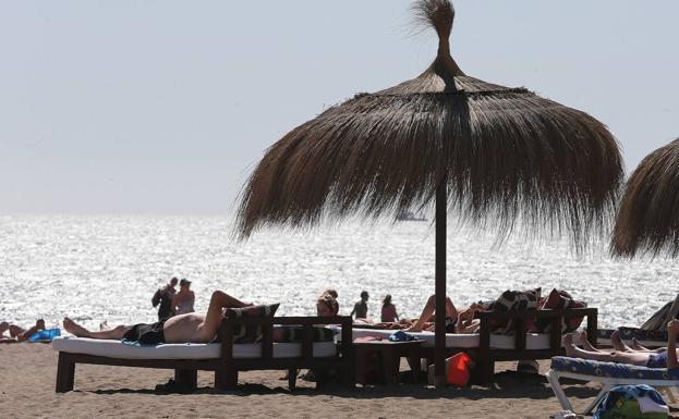 El sol y playa, el gran activo del verano en el turismo de la provincia.