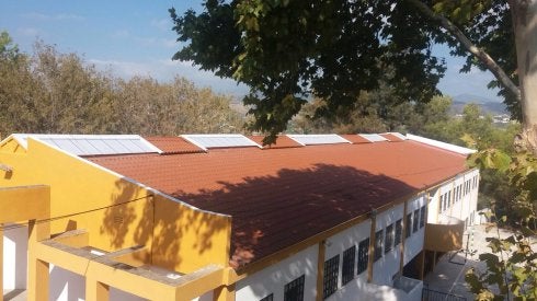 Estado del muro perimetral del centro José Banús.