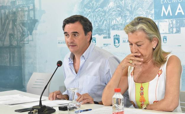 Félix Romero y Kika Caracuel, este lunes en rueda de prensa.