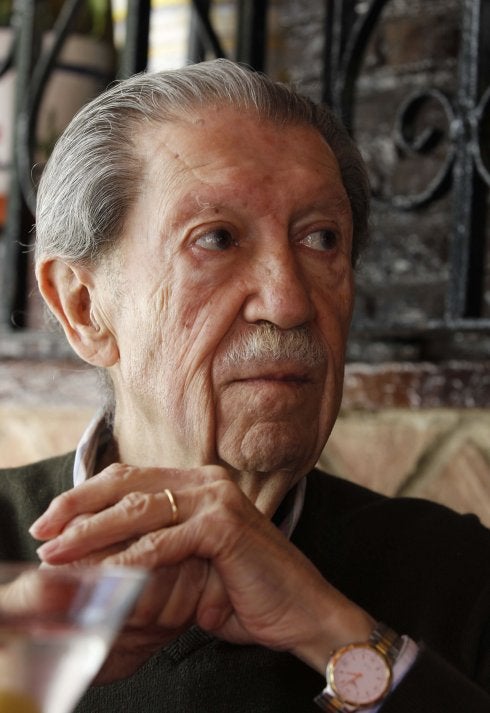 Manuel Alcántara recibe hoy el premio First Amendment. :: salvador salas