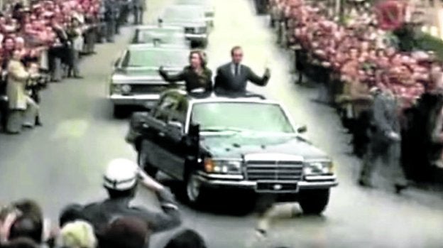 El Mercedes, en una antigua subasta, y en los 70. :: a.i./R. C.