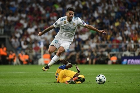 Isco, ante el Apoel. :: AFP