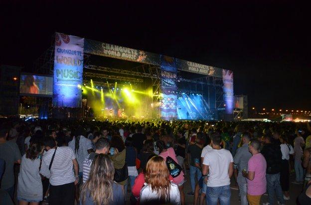 El festival arrancó a las 16.00 horas y los conciertos se sucedieron hasta las 6.00 horas de esta pasada madrugada.