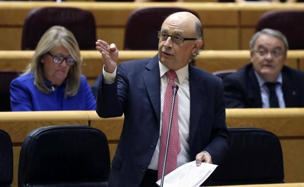 El ministro de Hacienda, Cristóbal Montoro./EFE