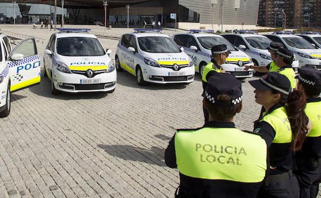 El Ayuntamiento de Málaga oferta 23 plazas de policía local, administrativo y trabajador social
