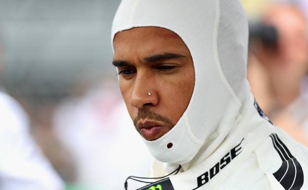 Hamilton se prepara antes de una carrera. /Mark Thompson (Afp)