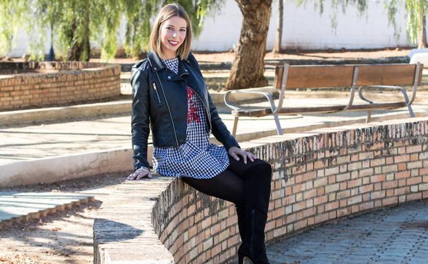 Eva Rodríguez, modelo de Villanueva de Algaidas, posa para SUR durante la entrevista./Fernando Torres
