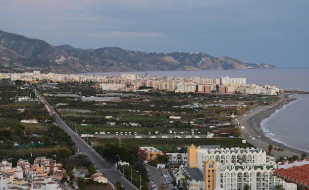 El proyecto del paseo marítimo de El Playazo de Nerja suma tres años de parálisis