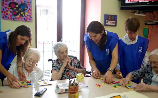 La Obra Social La Caixa impulsa 35 proyectos con entidades sociales con unos 10.000 beneficiarios