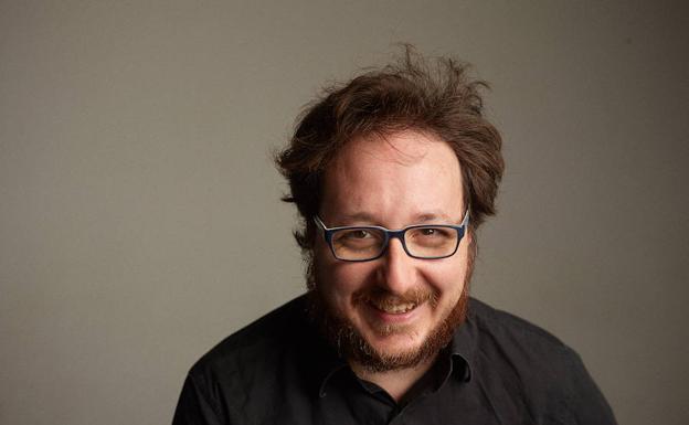 Daniel Jándula presenta hoy su novela en la Librería Prometeo. /SUR