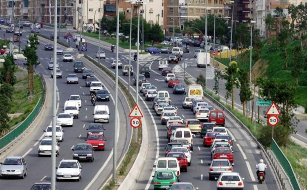 Imagen de archivo de la Avenida de Valle Inclán, en la capital./Ñito Salas