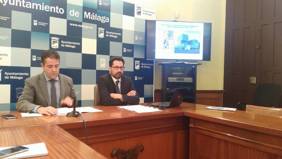 Francisco Pomares, en el centro de la imagen.