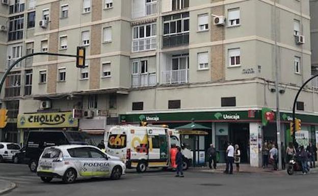 La Policía, sobre la muerte del niño de 5 años en Santa Paula: «El crío se asomó a la ventana y se precipitó»