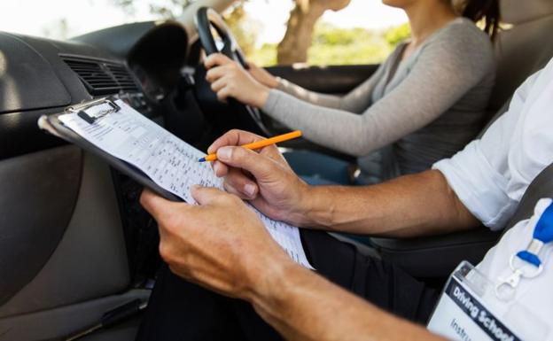 La lista de espera para examinarse del carné de conducir llega a las 8.000 personas