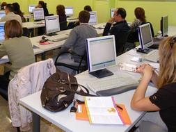 La plataforma apuesta por una calidad del servicio que garantice la disponibilidad y acceso de cualquier ciudadano./ EP/