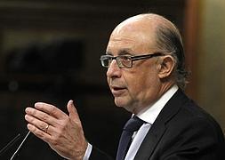 El ministro de Hacienda, Cristóbal Montoro. / Efe/