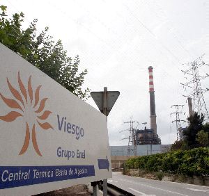 CONVERSIÓN. Instalaciones de Enel Viesgo en la Bahía de Algeciras. / SUR/