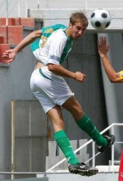 El Antequera lo intentó de cabeza. / GECA SPORT/
