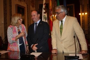 De la Calle, Barón y Ramírez, ayer en Antequera antes de la rueda de prensa. :: A. F./