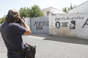 Pintadas en la finca cordobesa de las Quemadillas, propiedad de los padres de José Bretón. :: SALAS / EFE/