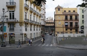 Cruce de la Alameda con la calle Torregorda, donde se ubicará la parada del Centro. ::
ÑITO SALAS/
