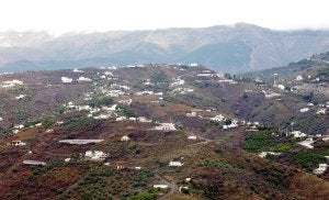 La comarca de la Axarquía es una de las zonas con mayor número de viviendas irregulares. ::
Sur/