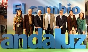 Mariano Rajoy, Elías Bendodo, Juanma Moreno Bonilla y Ana Corredera, en la convención del PP andaluz en enero de 2012. :: CARLOSMORET/