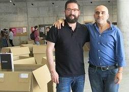 Mateo García (izqda.) y Juan Aguilar, tras el relevo en la AAD. :: Sur/