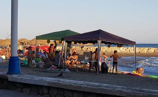 maquillaje centavo Finanzas En qué playas de Málaga está permitido poner carpas? | Diario Sur