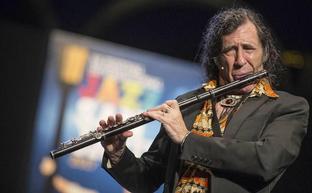 El saxofonista y flautista Jorge Pardo recibirá el Premio Moments 2020./Efe