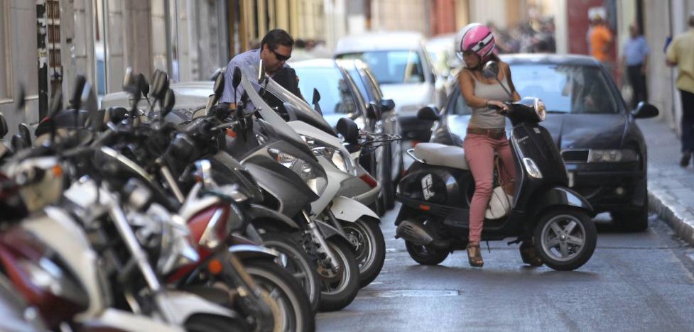 Coronavirus Málaga: Las motos y los ciclomotores se convierten en los vehículos de la nueva movilidad 1 Coronavirus Málaga: Las motos y los ciclomotores se convierten en los vehículos de la nueva movilidad 1