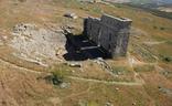 Vista aérea de los restos del teatro romano de Acinipo, a 20 kilómetros de Ronda./JUNTA DE ANDALUCÍA