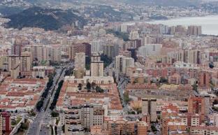 Vista aérea de la capital malagueña./ÑITO SALAS