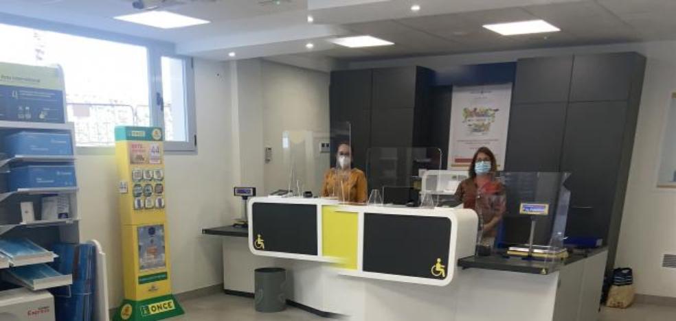 Correos renueva su oficina principal en Torrox 2 Correos renueva su oficina principal en Torrox 2