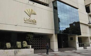 La Fundación Bancaria Unicaja supera el 50% de Unicaja Banco tras la reducción de capital