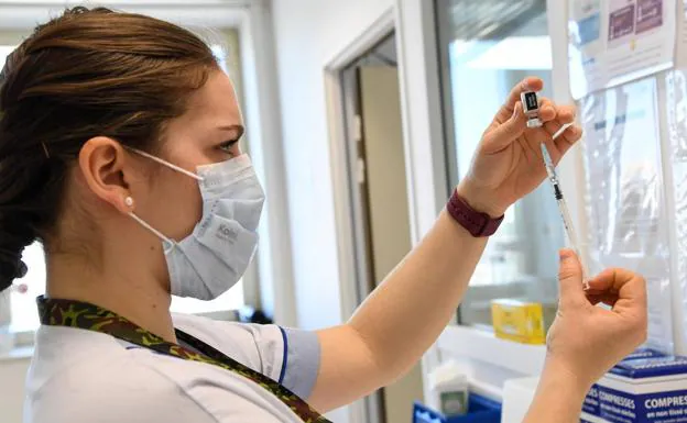Hallan en Francia una nueva variante del coronavirus más difícil de  detectar | Diario Sur