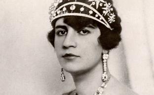 Soraya Tarzi, la revolucionaria reina de Afganistán que luchó por las mujeres