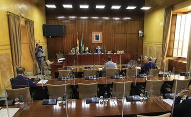 La nueva Ley del Suelo sigue adelante en el Parlamento tras la aprobación de su dictamen