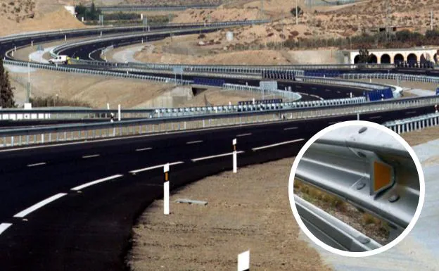 La autopista A-92 mejorará su visibilidad con la renovación de toda la señalización vial
