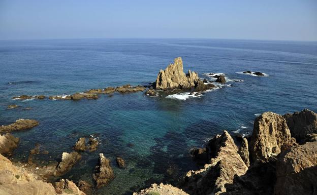 Acantilados de Cabo de Gata.