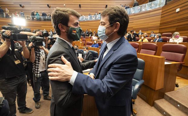 Mañueco defiende la única 