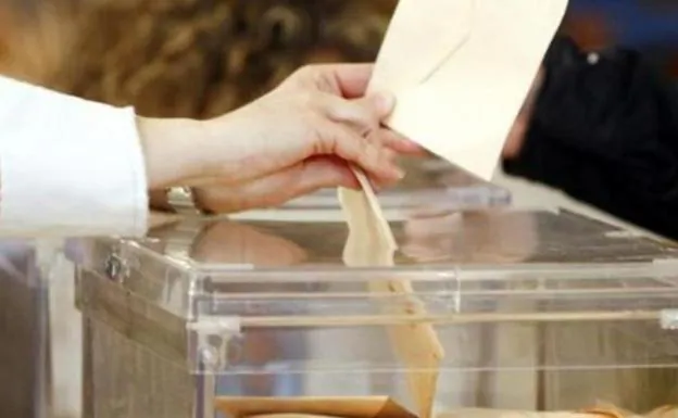Unos 1.227.000 malagueños podrán votar este domingo, un 3,4% más que en 2018