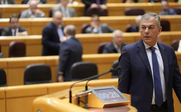 El senador andaluz del PP, José Luis Sanz, defensor de la iniciativa en el Senado.