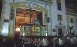 Salida del Santísimo Cristo de la Expiración de su casa hermandad./SUR
