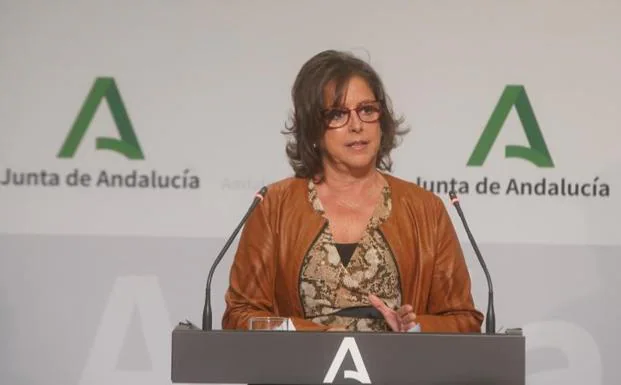 La ministra de Sanidad y Consumo, Catalina García. 
