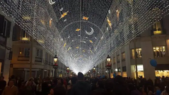 demandante Incesante Prevalecer La calle Larios acogerá a un espectáculo de luz y sonido durante la Navidad  | Diario Sur
